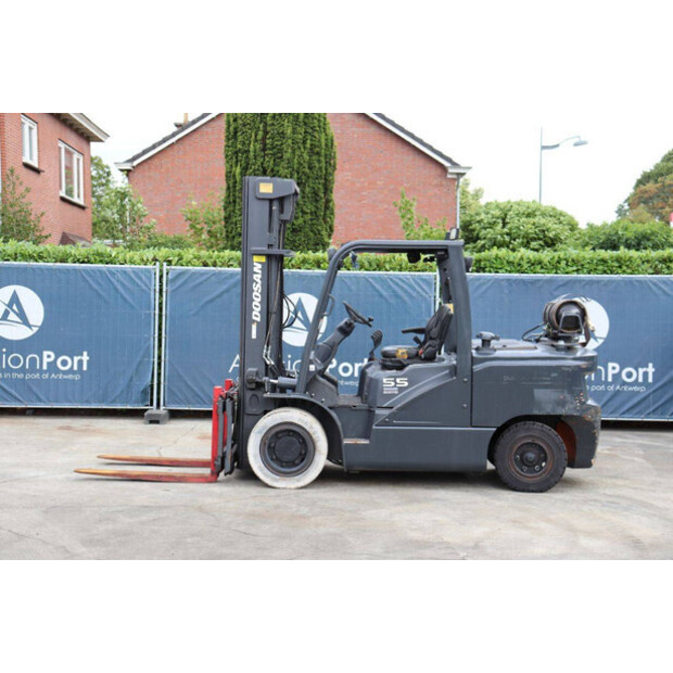 2019 Doosan G55C-7-44145352