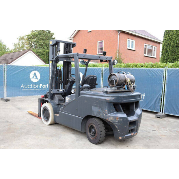 2019 Doosan G55C-7-44145354