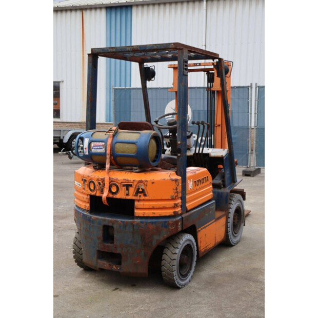 1990 Toyota 42-5FG14-44145457