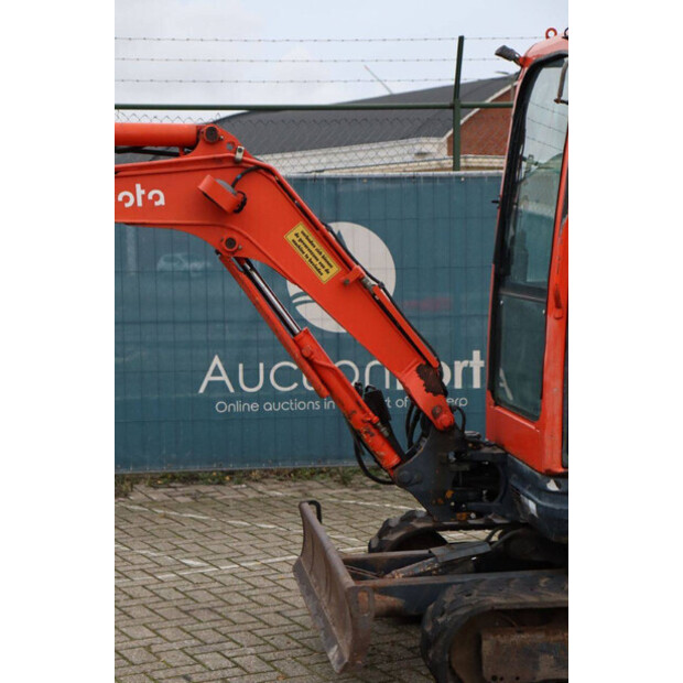 2007 كوبوتا U25-3S-44145530