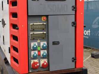 sdmo-r220-1392290-44145623