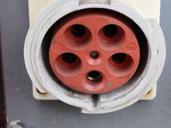 sdmo-r220-1392290-44145627