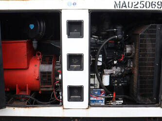 sdmo-r220-1392290-44145630