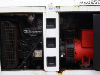 sdmo-r220-1392290-44145635