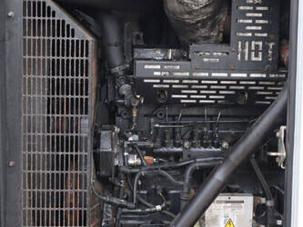 sdmo-r220-1392290-44145636