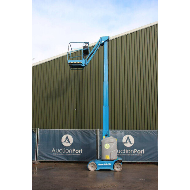 2016 Genie GR-26J-44145807