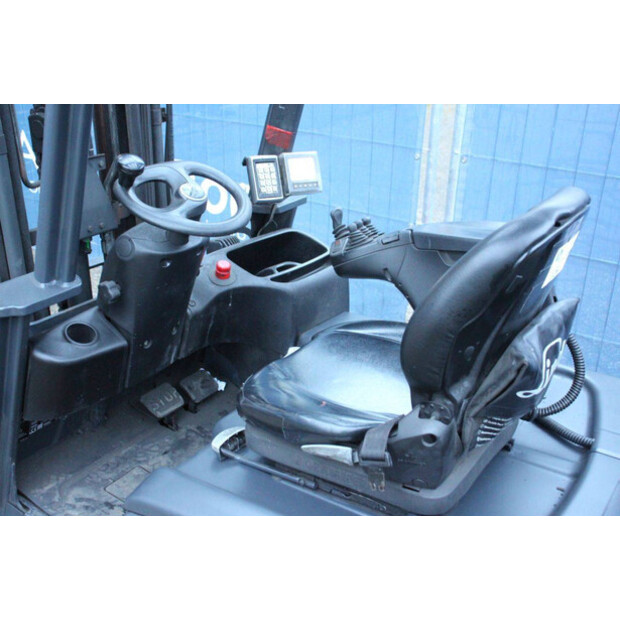 2017 Linde E16-02-44145853