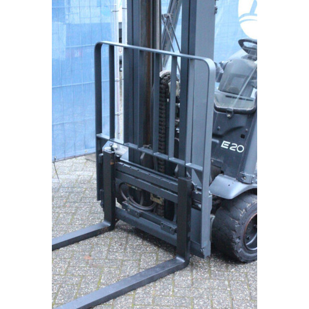 2014 ليندي E20PL-01-44145922