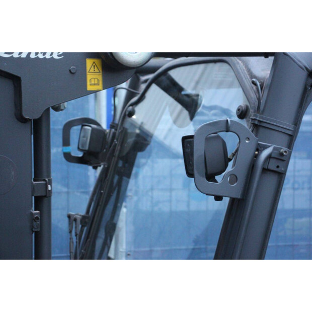 2014 ليندي E20PL-01-44145926