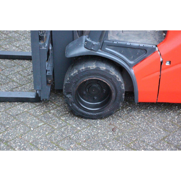 2014 ليندي E20PL-01-44145927