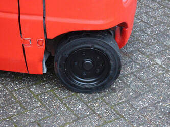 2014-linde-e20pl-01-44145928