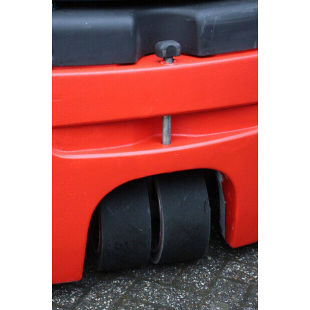 2017 Linde E16C-02-44145960