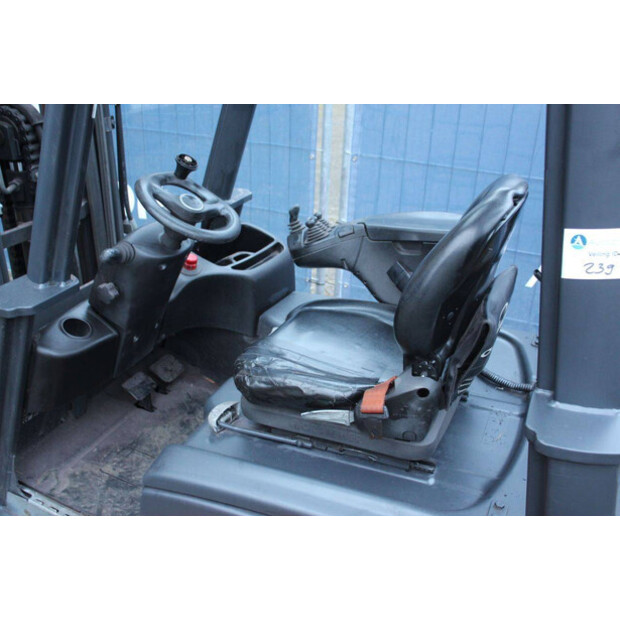 2017 Linde E16C-02-44145965