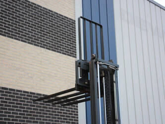 2017-linde-e16c-02-1392303-44146006