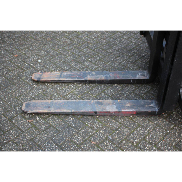 2000 هايستر E120XL-44146049