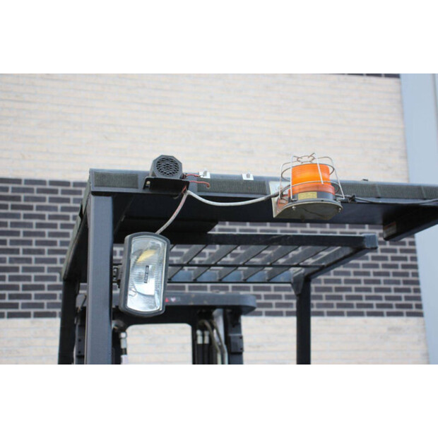 2000 هايستر E120XL-44146053