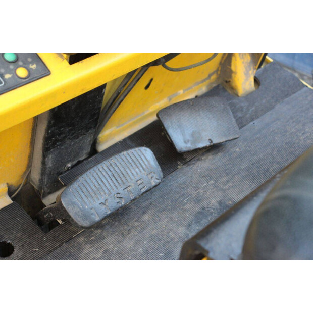 2000 هايستر E120XL-44146060