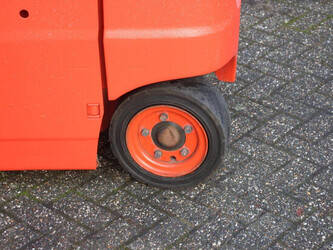 2014-linde-e18ph-02-1392306-44146086