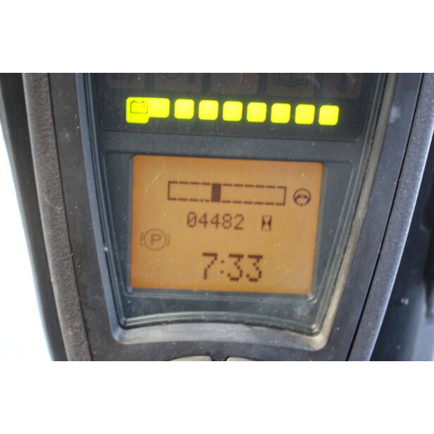 2014 ليندي E18PH-02-44146097