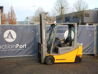 Image for LIFTS 2019 Jungheinrich EFG 320