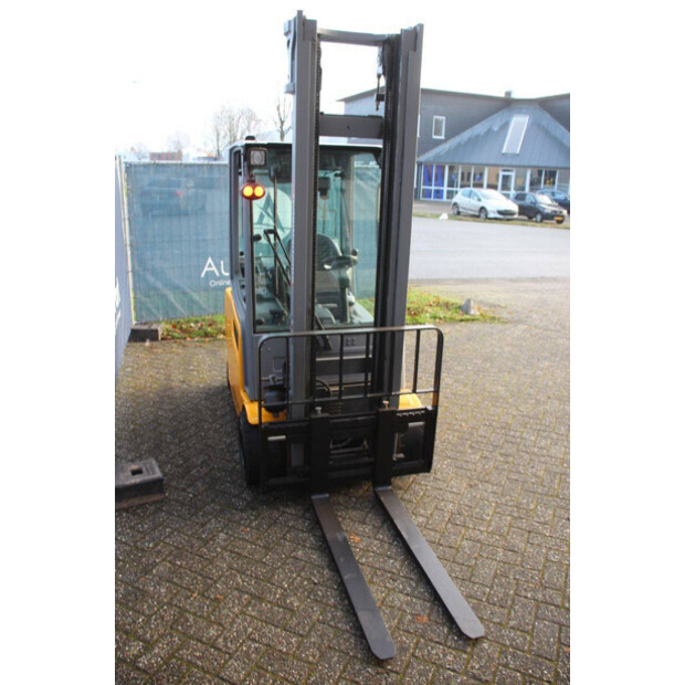 2019 Jungheinrich EFG 320-44146145