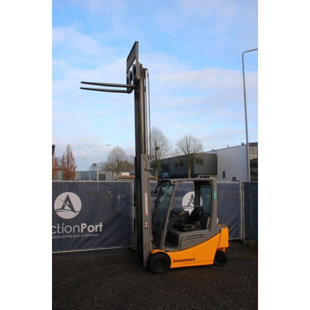 2019 Jungheinrich EFG 320-44146168