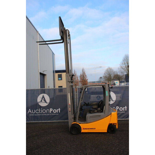 2019 Jungheinrich EFG 320-44146169
