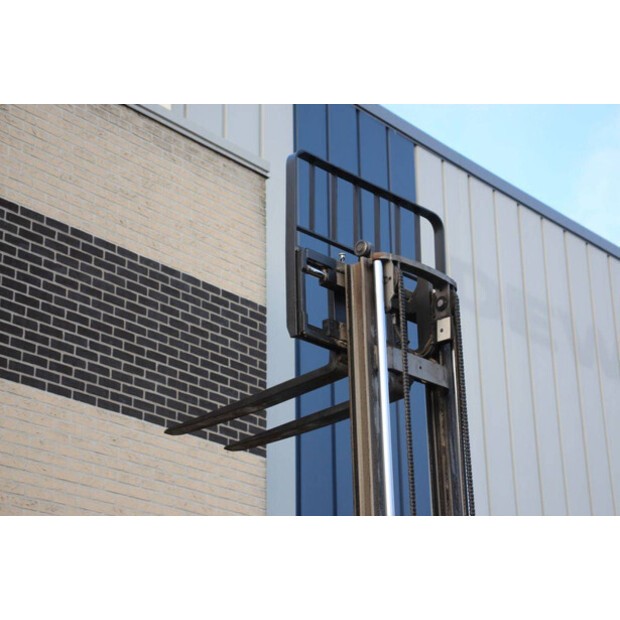 2019 Jungheinrich EFG 320-44146171