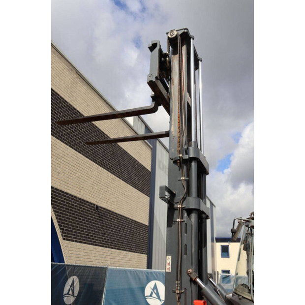 2018 KALMAR DCG100-6-44146211