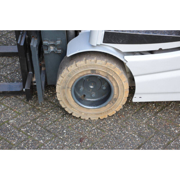 2020 Still RX20-16-44146225