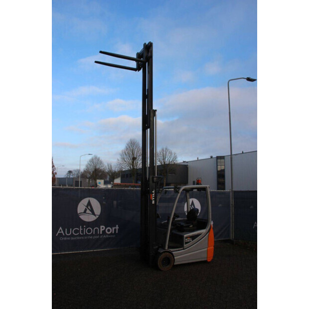 2020 Still RX20-16-44146238