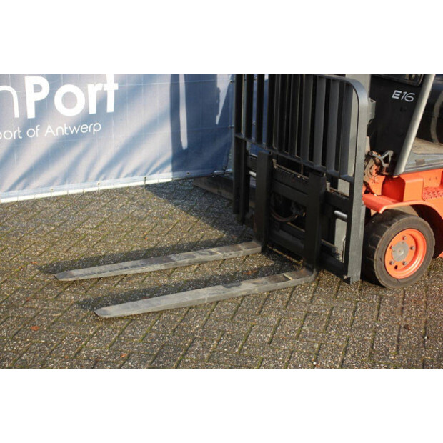 2001 ليندي E16-02-44146293