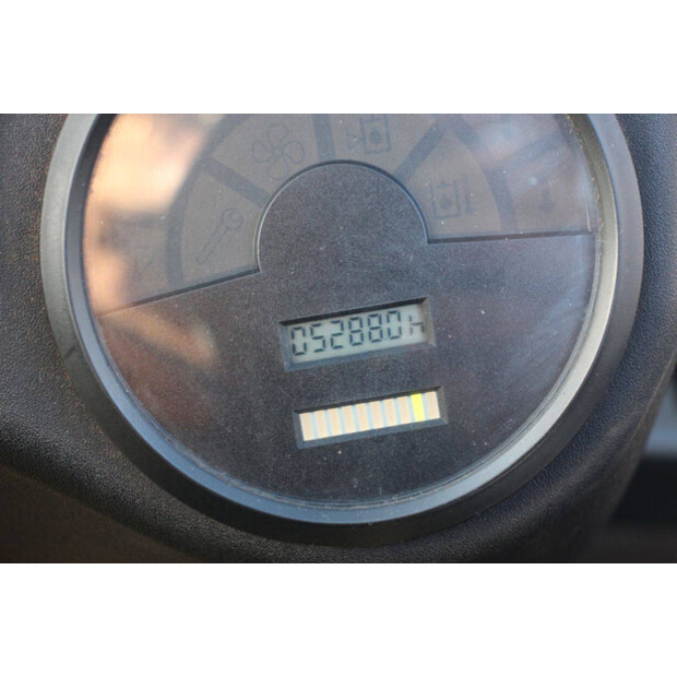 2001 ليندي E16-02-44146313