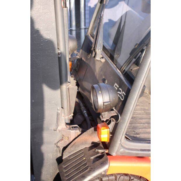 2008 ليندي E25/03-44146330