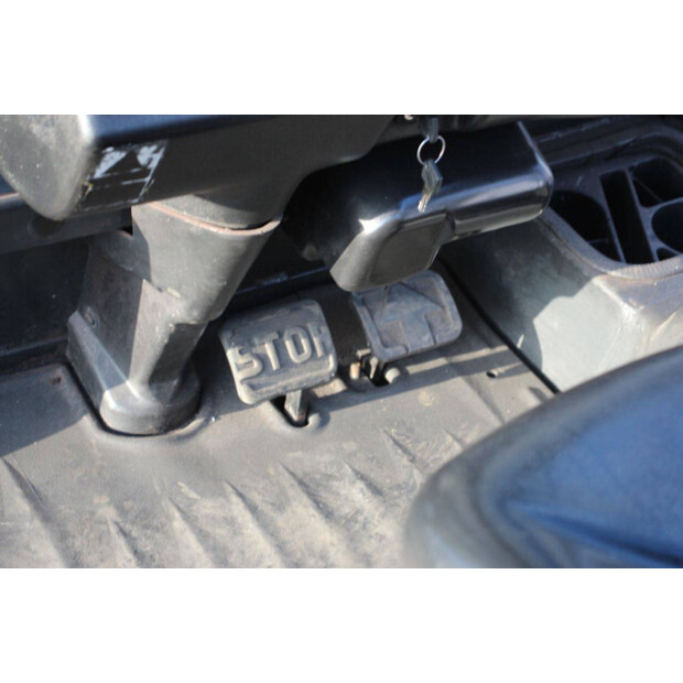 2008 ليندي E25/03-44146340