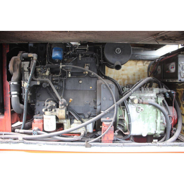 1996 فانتوزي SF45-44146364