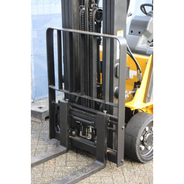 2019 كاتربيلر 2C5000-44146420