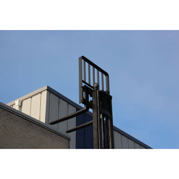 2019 كاتربيلر 2C5000-44146442