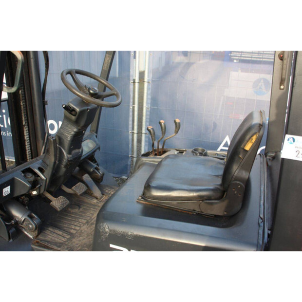 2011 Doosan D23S-3-44146459