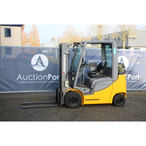 2019 Jungheinrich TFG320S-44146470
