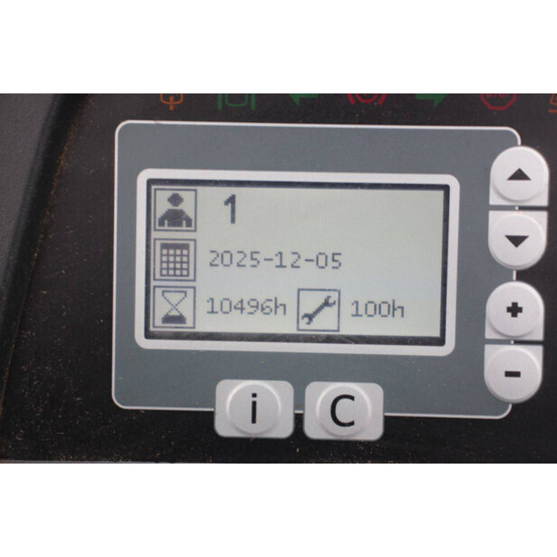 2017 Toyota RRE180-44146566