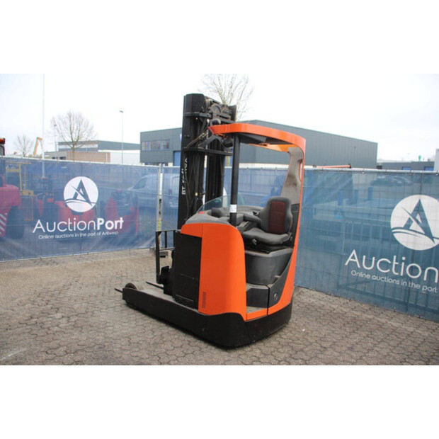 2010 بي تي RRE 200-44146570