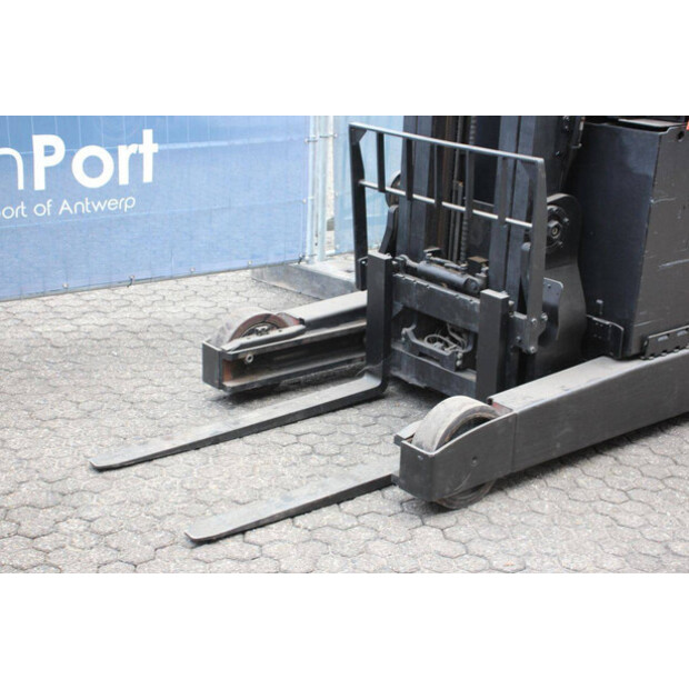 2010 بي تي RRE 200-44146576