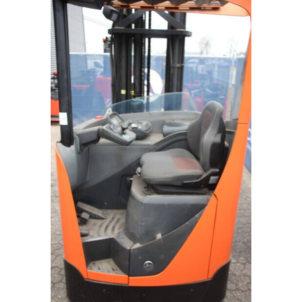 2010 بي تي RRE 200-44146581