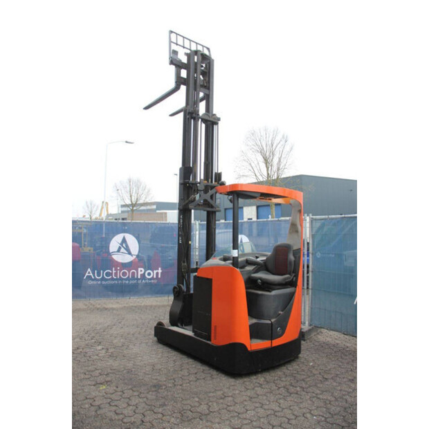 2010 بي تي RRE 200-44146590