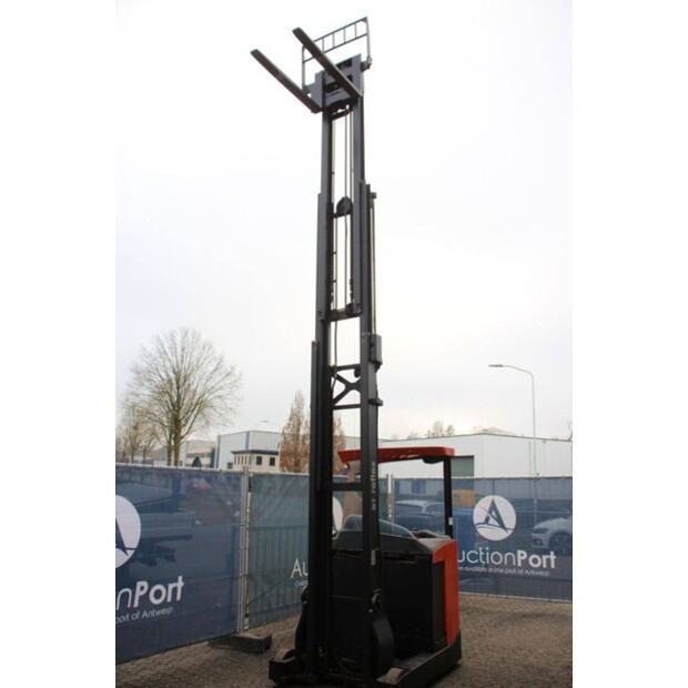 2010 بي تي RRE140-44146614