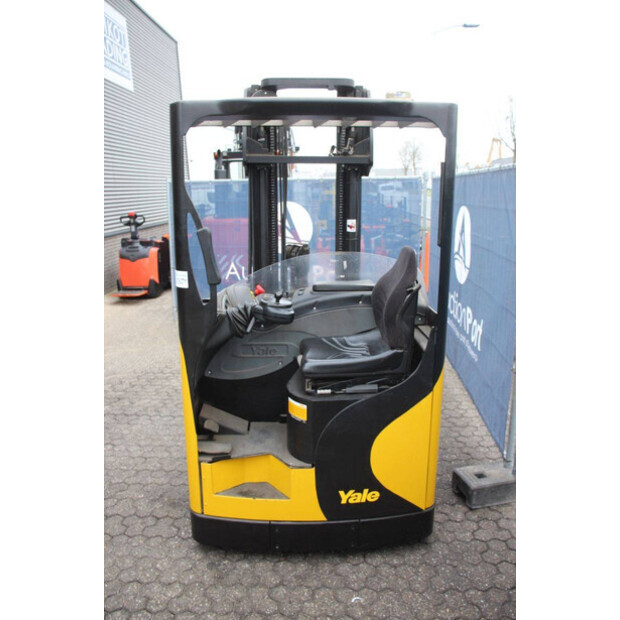 2007 يال MR16-44146620