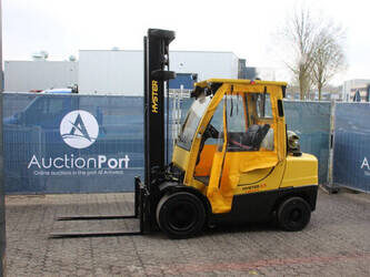 صورة ل رافعات شوكية 2015 هايستر H3.5FT