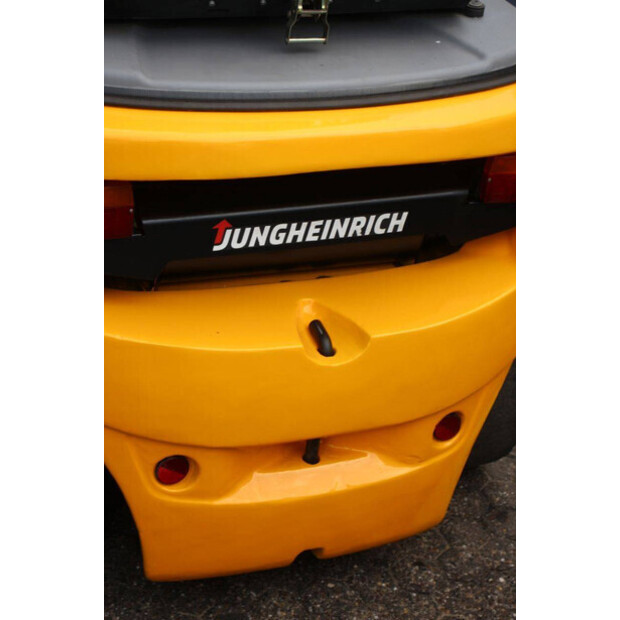 Jungheinrich TFG 425-44146749