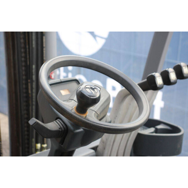 Jungheinrich TFG 425-44146755